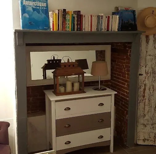 Bienvenue Chez Greg A Apartment